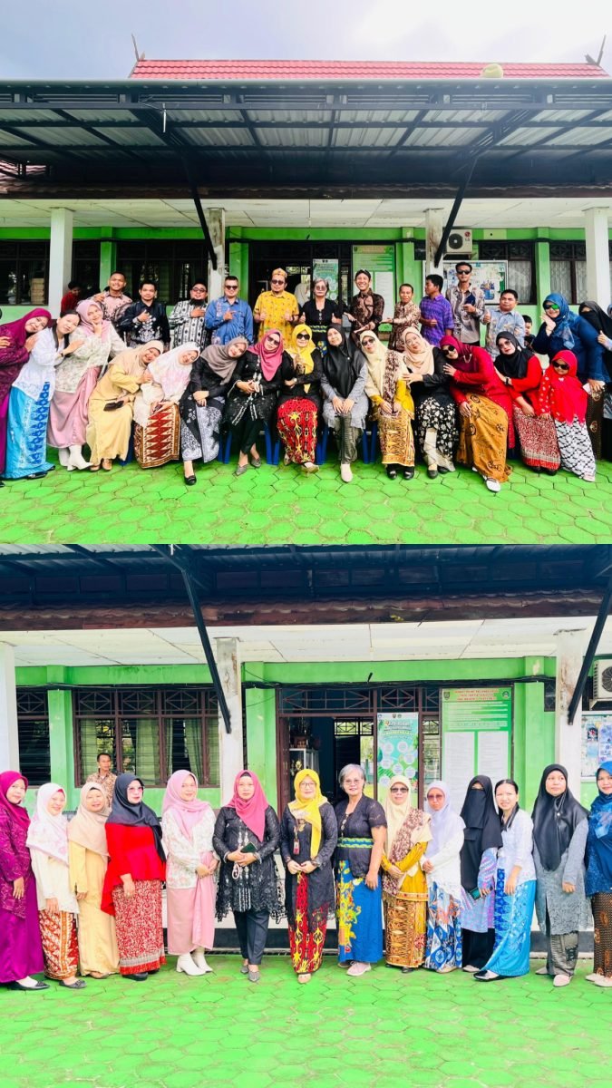 Ibu Guru Pimpin Upacara, Semangat Kartini Berkobar